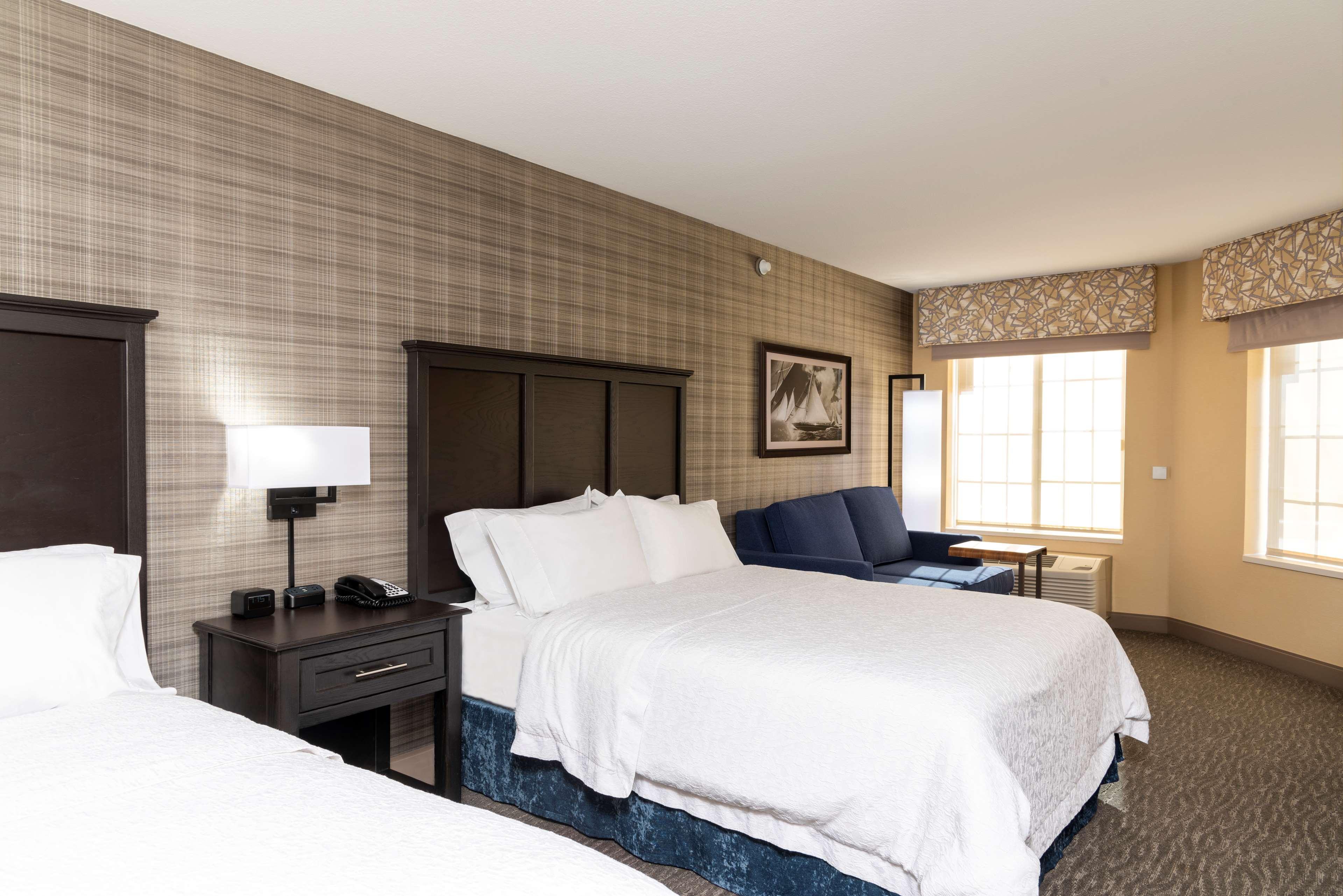 Hampton Inn Голланд Екстер'єр фото