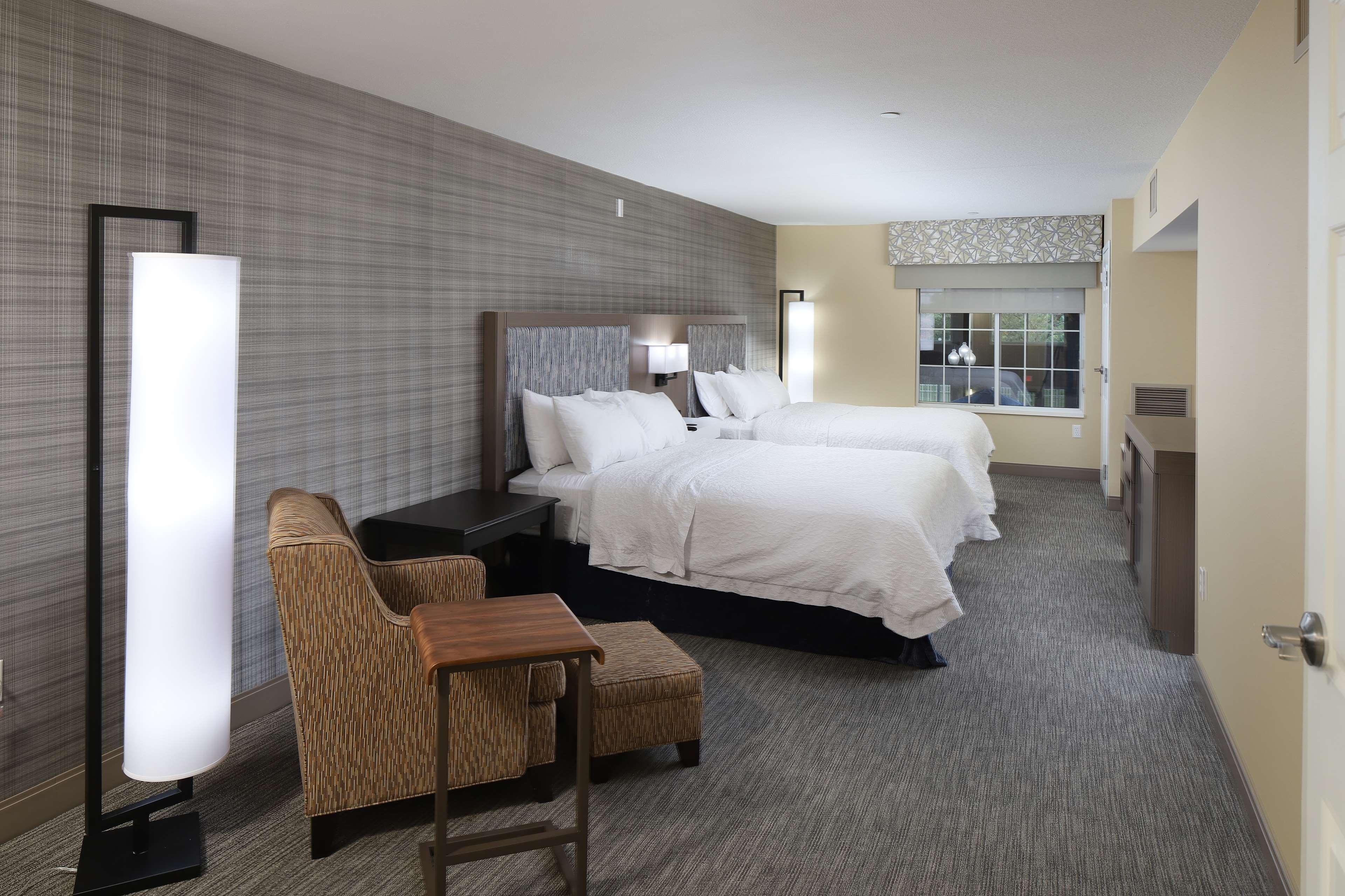Hampton Inn Голланд Екстер'єр фото