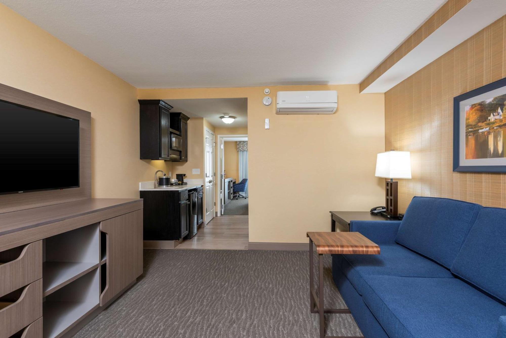 Hampton Inn Голланд Екстер'єр фото