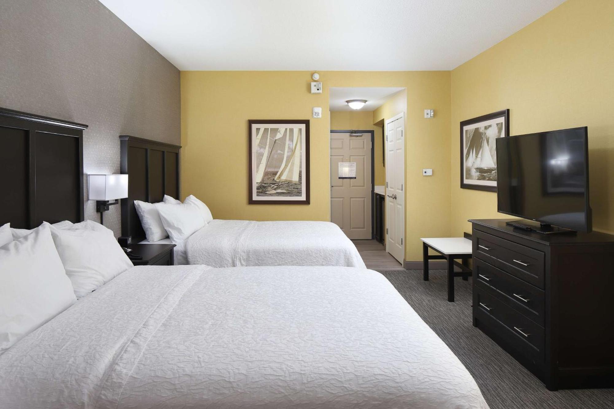 Hampton Inn Голланд Екстер'єр фото