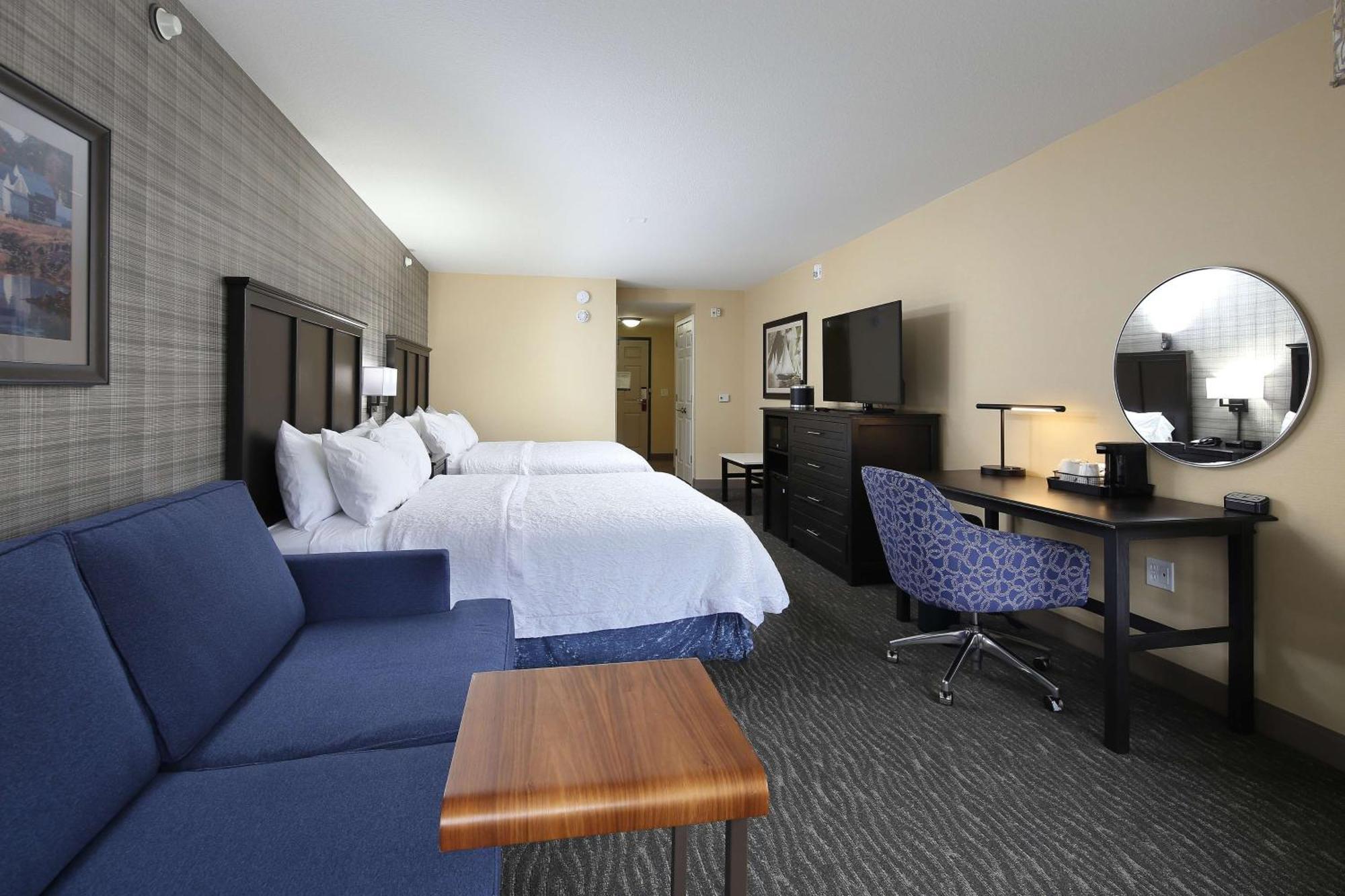 Hampton Inn Голланд Екстер'єр фото