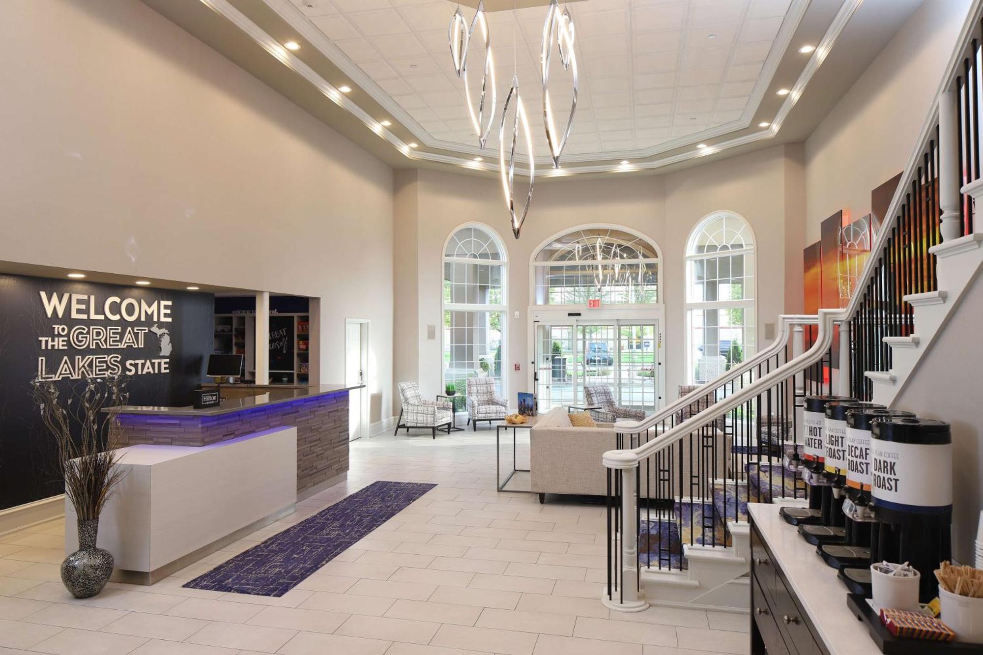 Hampton Inn Голланд Екстер'єр фото