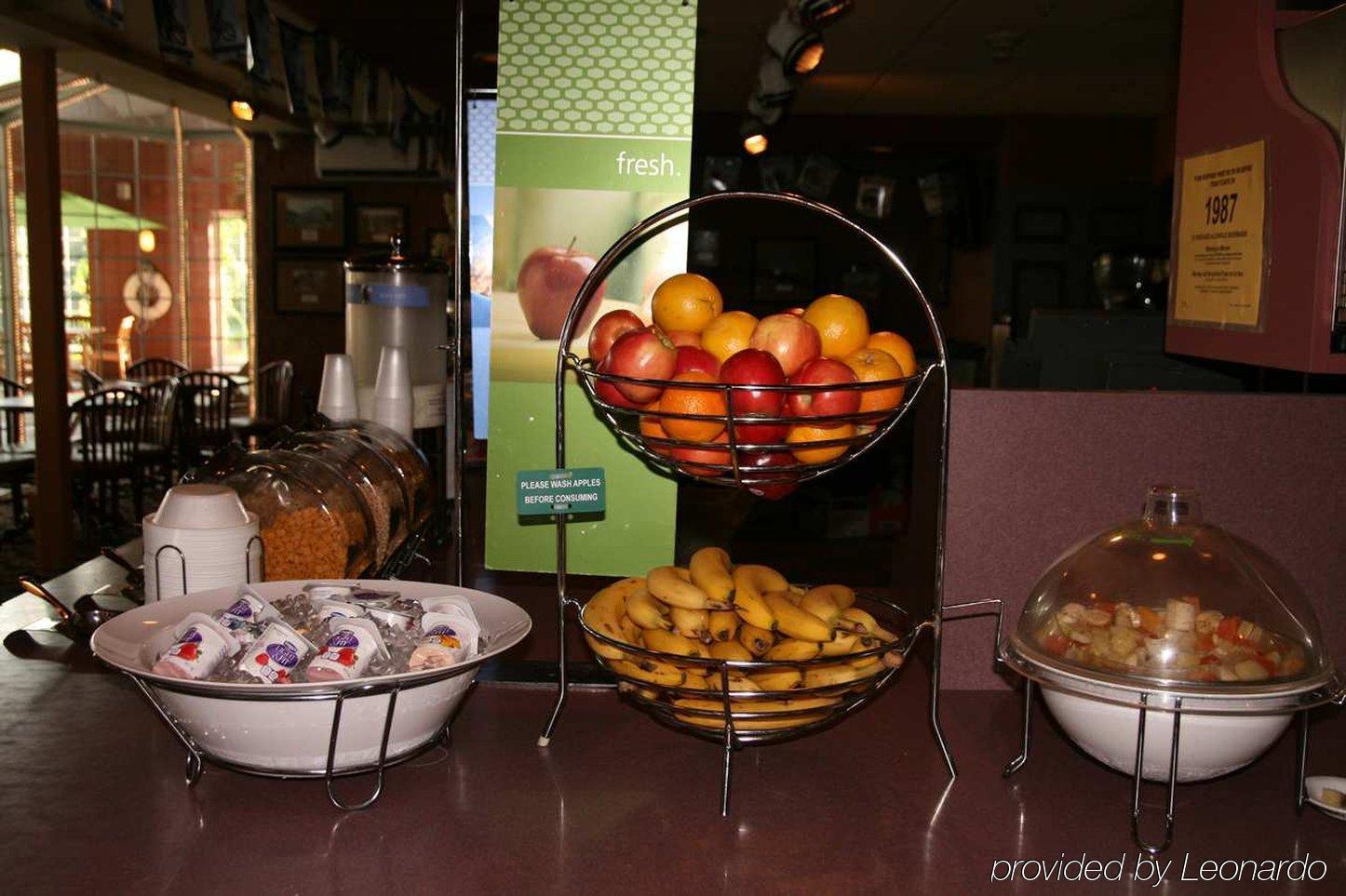 Hampton Inn Голланд Екстер'єр фото